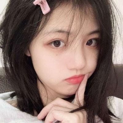 小姐嬉春